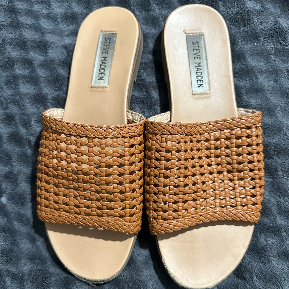 Steve Madden sandals